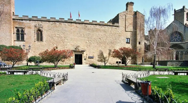 Люкс Parador de Olite