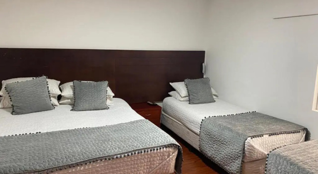 Четырёхместный номер Standard Hotel Harrington 63