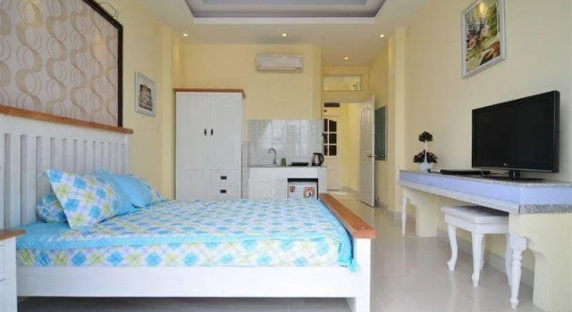 Tyna Room For Rent, Забронировать Отель Отели Куан-Бинь-Тхань с парковкой, Парковка