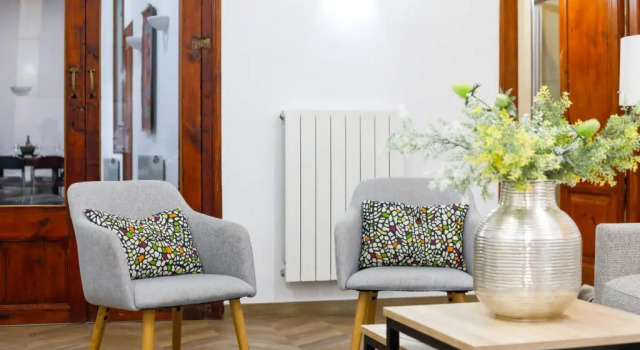 Апартаменты Great Spacious Apartment in the Gothic District City Center