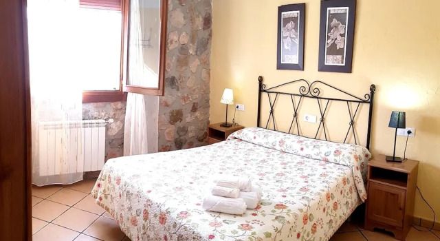 House With 6 Bedrooms in Vélez-rubio, With Wonderful Mountain View, Private Pool, Enclosed Garden, Prenota Hotel Hotel a Almería con parcheggio, Parcheggio