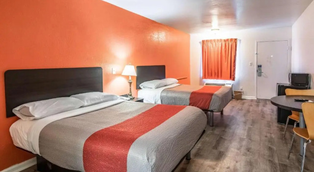 Четырёхместный номер Deluxe Motel 6-Portsmouth, VA