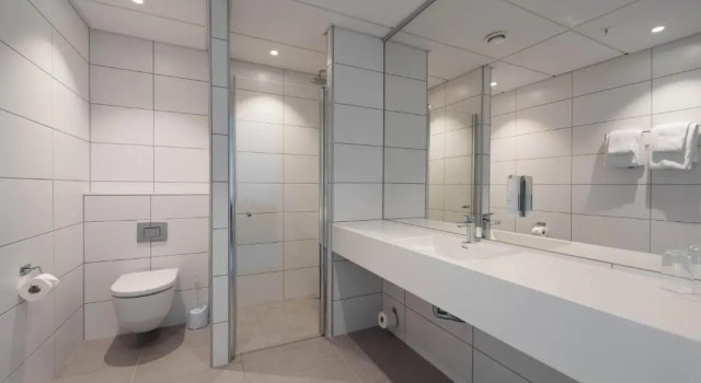 Полулюкс Thon Hotel Parken