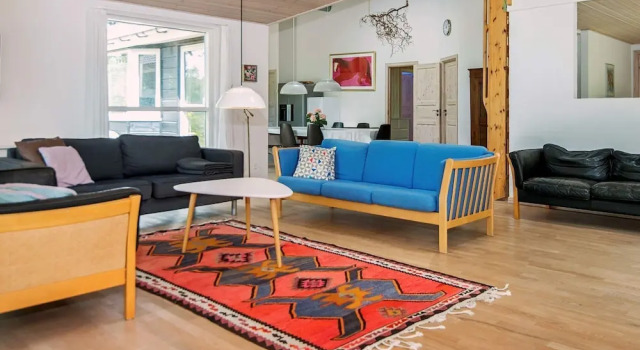 Vibrant Holiday Home in Ebeltoft With Whirlpool, Забронировать Дом для отпуска Эбельтофт 