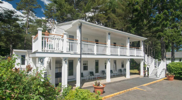 The Dunes on the Waterfront, Rezerwuj Hotel Hotele w New England z basenem, Basen