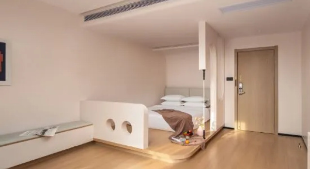 Люкс с 2 комнатами Golden Dragonball Hotel
