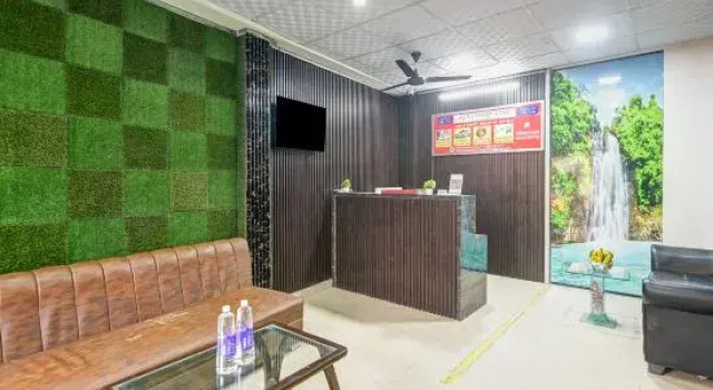 Hotel Aero Homestay