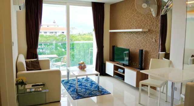 Amazon Resort, Забронировать Курортный отель Отели Эль-Мадина с бассейном, Бассейн