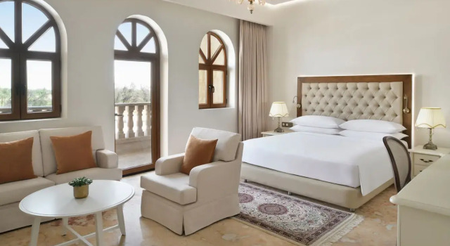 Люкс Al Samriya Hotel, Doha, Autograph Collection