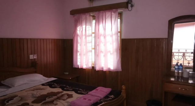 Pyinsa Rupa Guest House, Book Guesthouse Nyaung-U Mandalay Region