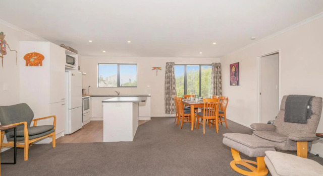 Manuka Lodge - Tairua Holiday Home, Забронировать Отель Тайруа Coromandel Peninsula