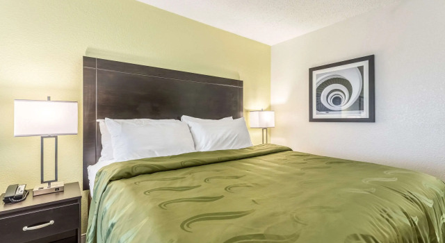 Quality Inn Palm Beach International Airport, Забронировать Отель Уэст-Палм-Бич Palm Beach County