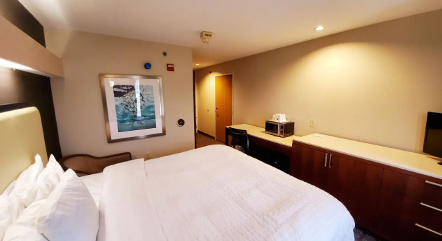 Americas Best Value Inn & Suites Racine, Rezervați Hotel Racine Wisconsin