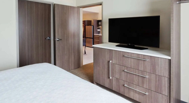 Двухместный люкс для людей с ограниченными возможностями слуха Home2 Suites By Hilton Birmingham Colonnade