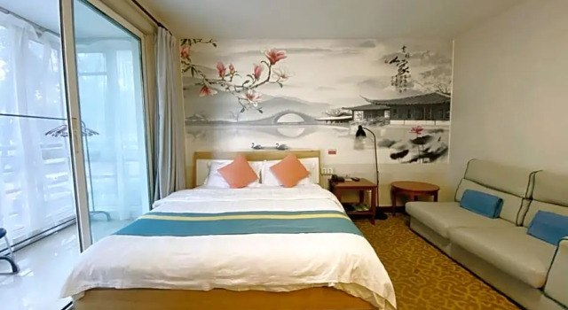 Двухместный номер Standard с балконом Beijing RJ Brown City Center Hotel Tian An Men Forbidden City