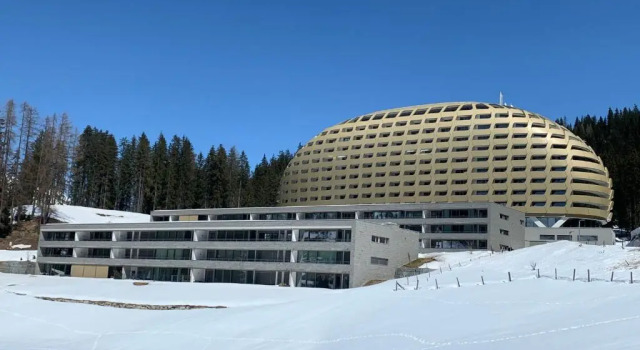 Апартаменты Alpen panorama luxury apartment with exclusive access to 5 star hotel facilities