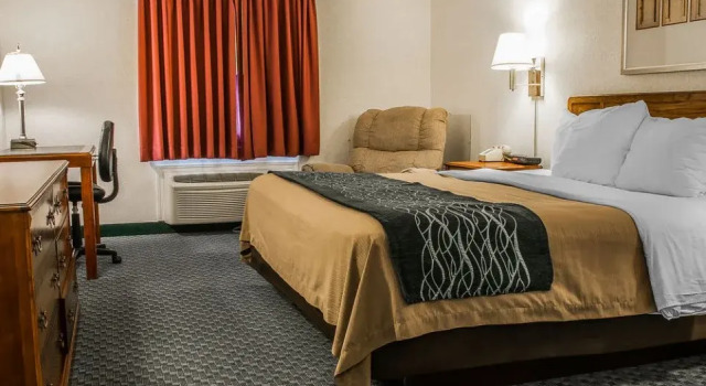 Dunes Express Inn & Suites, Book Hotel Hart Michigan