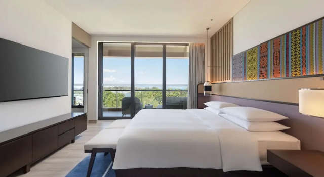 Семейный люкс Hyatt Regency Sanya Tianli Bay