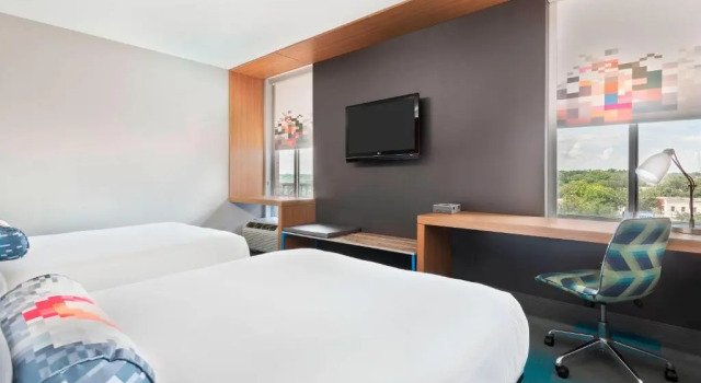 Номер Deluxe Aloft by Marriott Tallahassee Downtown