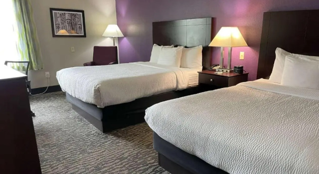 Четырёхместный номер Deluxe La Quinta by Wyndham Waxahachie