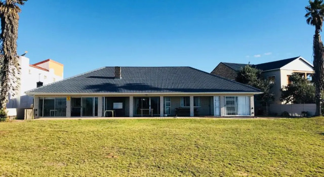 Коттедж 39 Kabeljauws Road Beach House