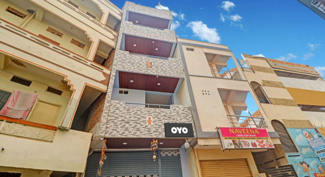 Hotel O RBS Square Langer Houz, Rezerwuj Hotel Hajdarabad 