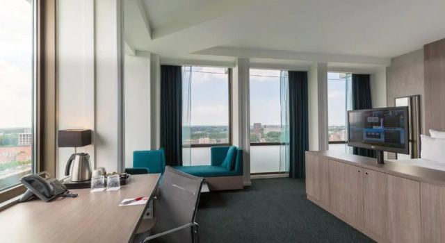 Двухместный номер Executive с панорамным видом Leonardo Hotel Amsterdam Rembrandtpark