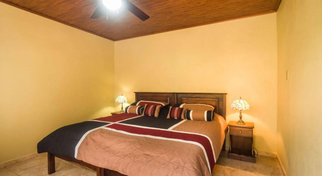 La Terraza Guest House B&B, Prenota Bed & breakfast Grecia Alajuela