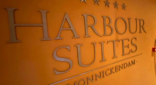 Номер Deluxe Harbour Suites Boutique Hotel