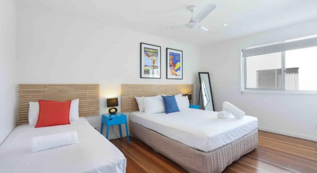 Апартаменты Deluxe c 1 комнатой с балконом Sandbox Luxury Beach Front Apartments