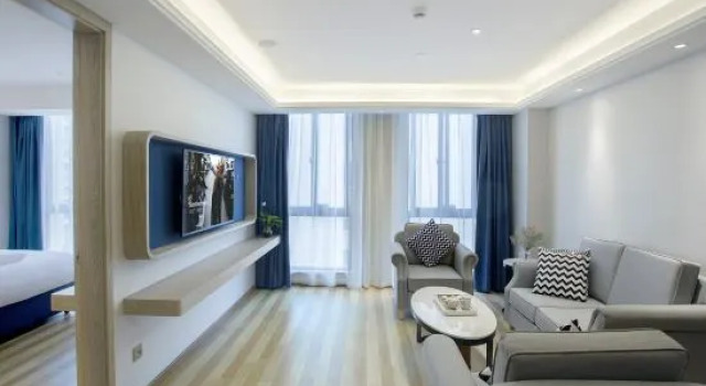 Люкс Kyriad Marvelous Hotel (Xiapu High Speed Railway Station)