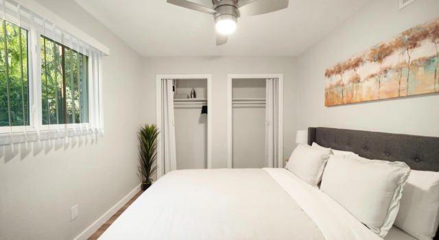 Modern 1BR Near UT Hyde Park Evonify, Забронировать Апартаменты/квартира Hyde Park Остин, рядом с Central Park Shopping Center