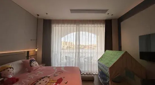 Люкс Four Points by Sheraton Yangjiang City Center