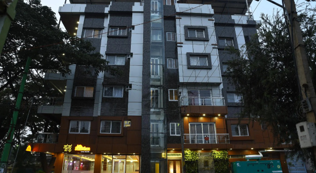 Domus Regency by ShriGo Hotels, Забронировать Отель Бизнес-отели штата Карнатаки, 4* 5*