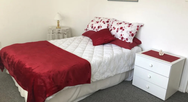 2 Bedroom Apartment in Higgovale, Забронировать Апартаменты/квартира Отели Cape Peninsula с парковкой, Парковка