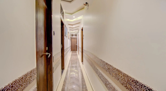 Meriton Buisness Hotel Mumbai International airport T-2, Забронировать Отель Отели штата Махараштры 3 звезды, 3*