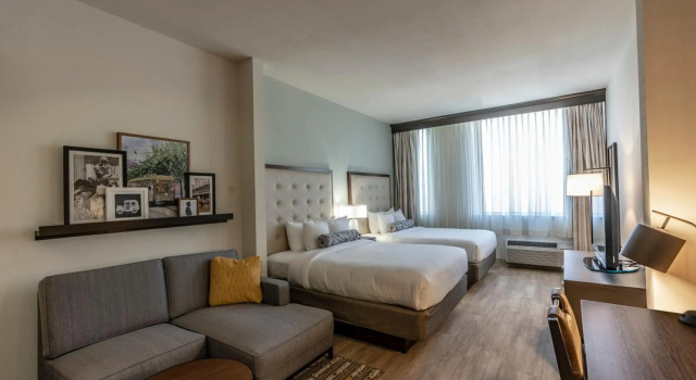 St Charles Coach House, an Ascend Collection Hotel