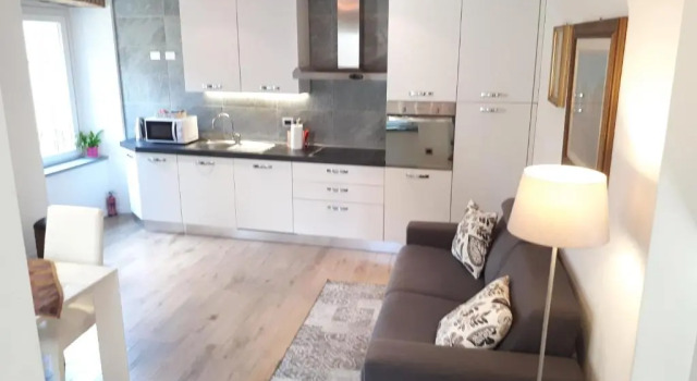 Residenza Borgo Antico, Buchen Sie Hotel Hotels in Iseosee mit Parkplatz, Parkplätze