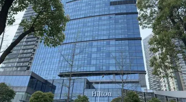 Shell Hotel & Travel (Lanjiang Road Subway Station Shimao Jinxiu Yangtze), Prenota Hotel Hotel a Hubei con parcheggio, Parcheggio