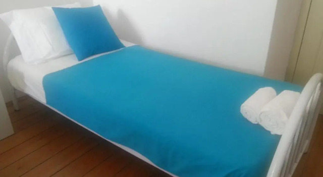 Кровать в общем номере (женский номер) Hostel Portalegre