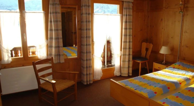 Ferienhaus Hunduren, Забронировать Отель Отели Гларус-Зюд 3 звезды, 3*