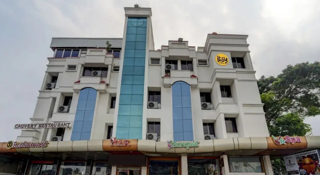 Itsy Hotels Coastal Grand Sathyam, Забронировать Отель Отели штата Тамилнада с завтраком, Завтраки