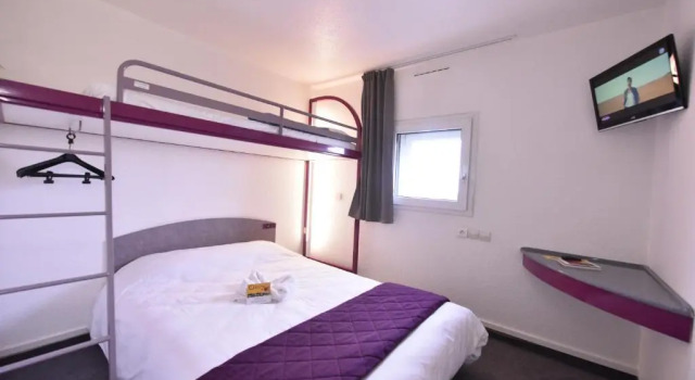 Номер Standard Cit'Hotel Saxotel Chalon-sur-Saône Nord