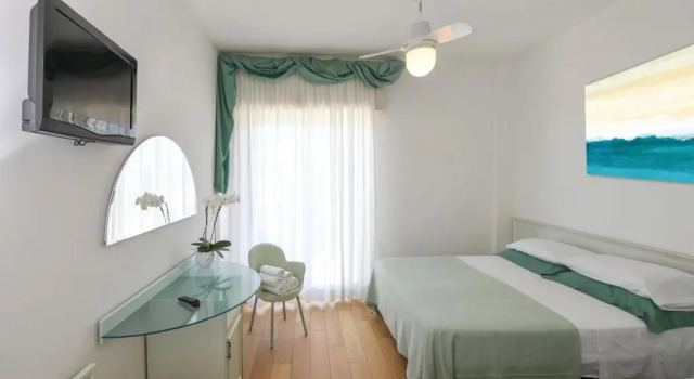 Четырёхместный номер Superior Hotel La Rosa