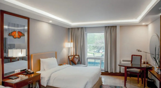 Двухместный номер Standard c 1 комнатой Pearl Continental Hotel, Bhurban