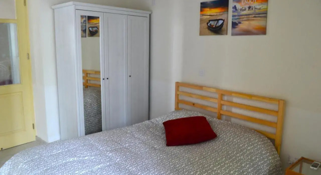 Chris House, Забронировать Отель Отели Никосии 3 звезды, рядом с Center of Visual Art and Research, 3*