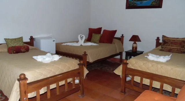 Четырёхместный номер Classic c 1 комнатой Hotel Cordoba