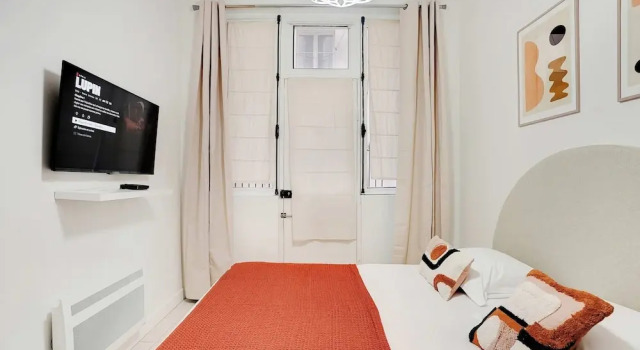 Charming Studio - 2P - Canal Saint-martin/republiq, Забронировать Апартаменты/квартира Париж Иль-де-Франс, рядом с Курон
