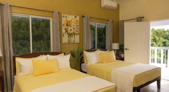 Двухместный номер Deluxe с балконом и с видом на горы Majestic Heights Bed & Breakfast