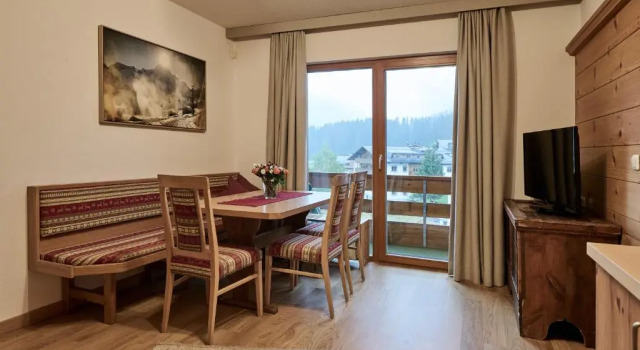 Апартаменты с 3 комнатами Hotel Austria